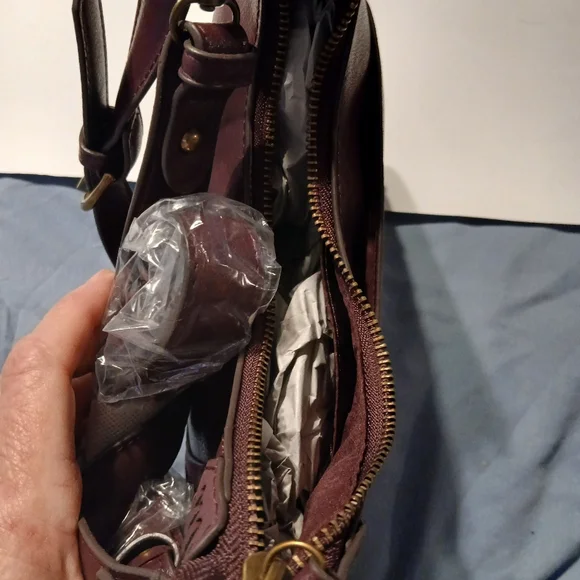 Pioneer NWT Womens Purple Handbag With 2 Straps. - Picture 9 of 10